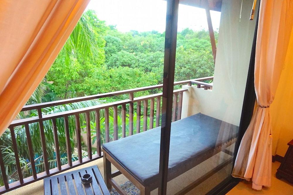 Thai Pura Resort Pattaya 43/55