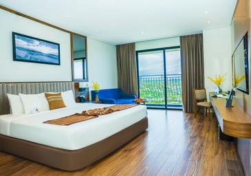 Connecting, Deluxe, 1 King and 1 Single Beds, Sea View