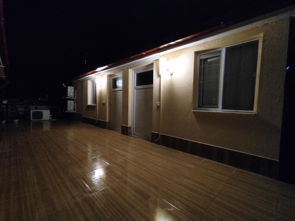 Karaca Apart 23/50