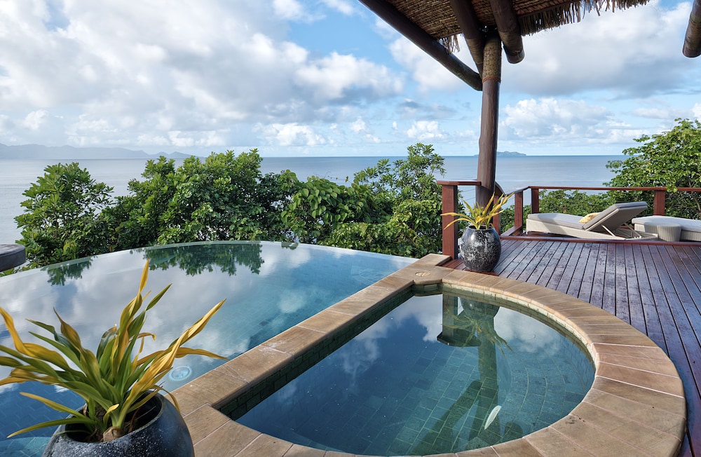 Nanuku Auberge Resort 7/65