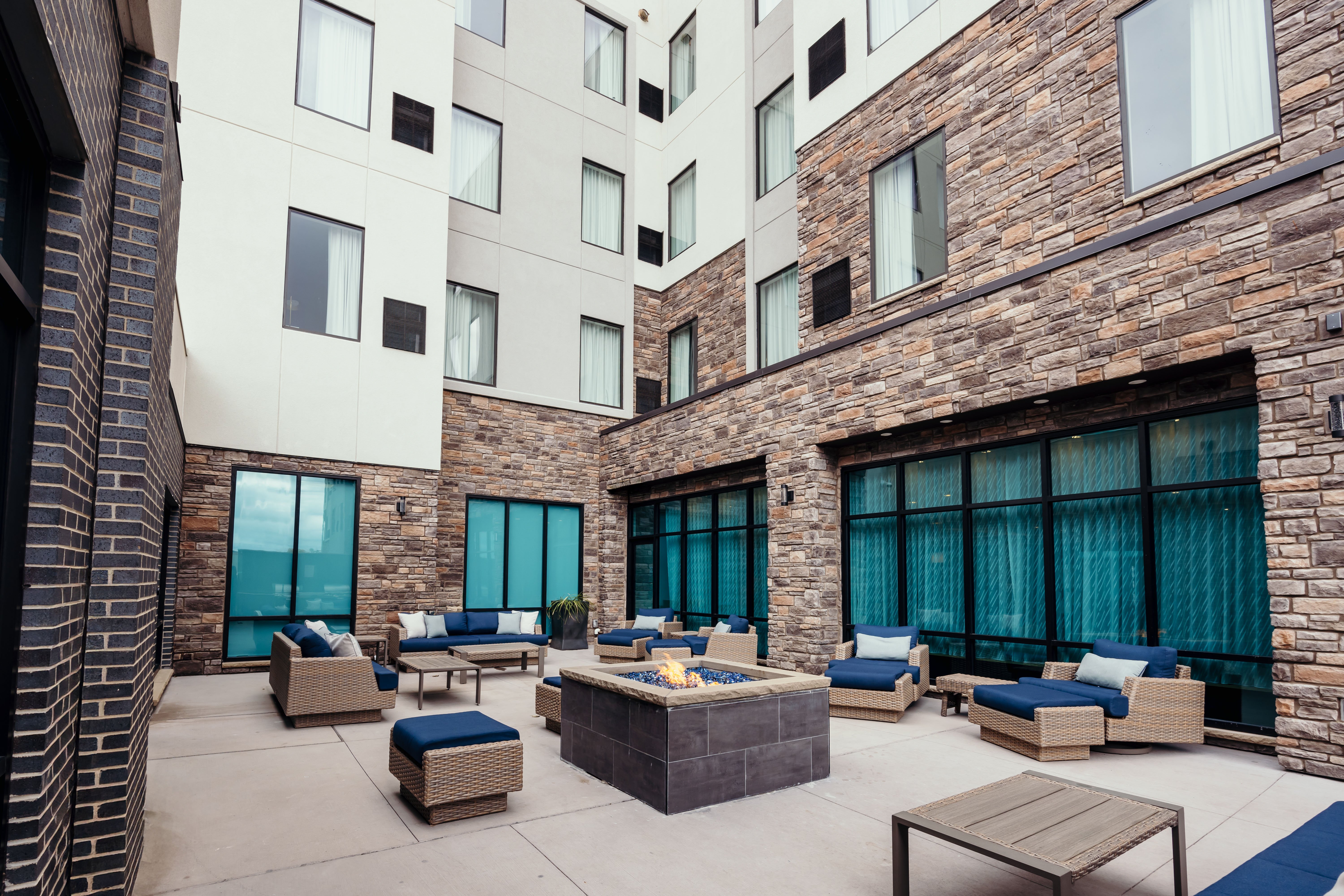 STAYBRIDGE SUITES Des Moines North - Ankeny an IHG Hotel 25/25