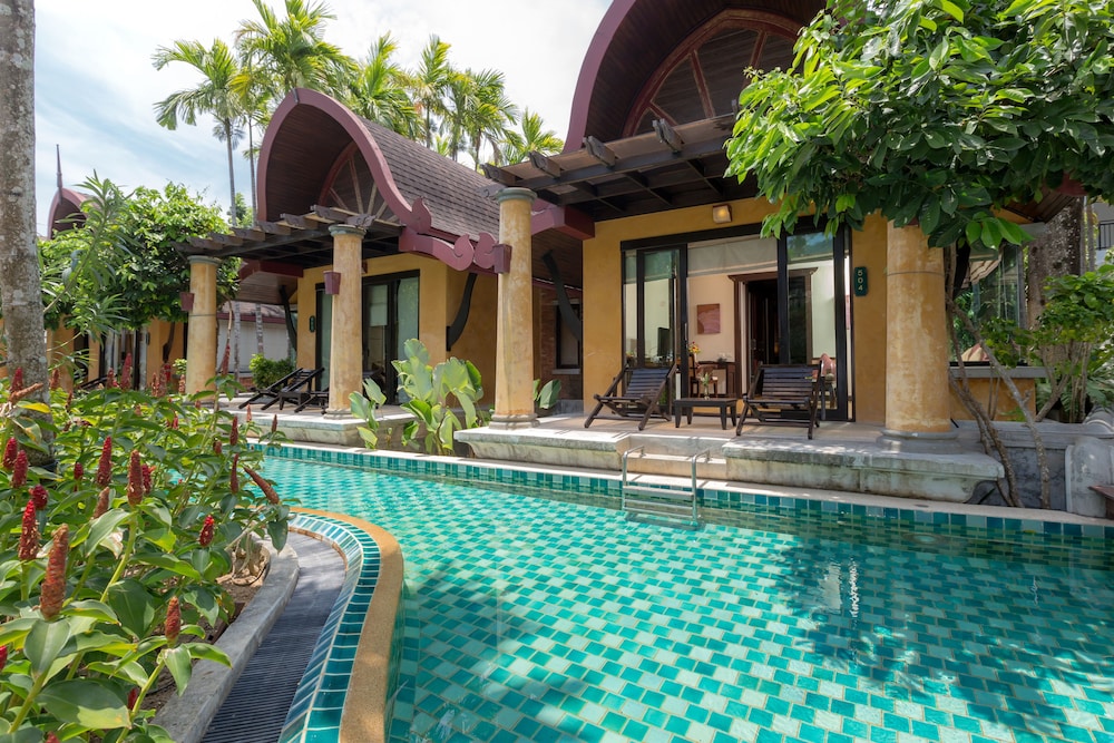 The Village Resort 29/37