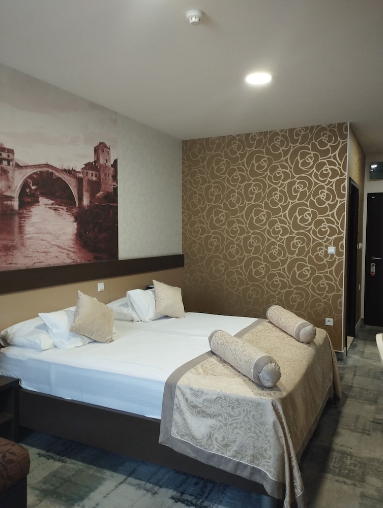 Hotel Hercegovina 3/41