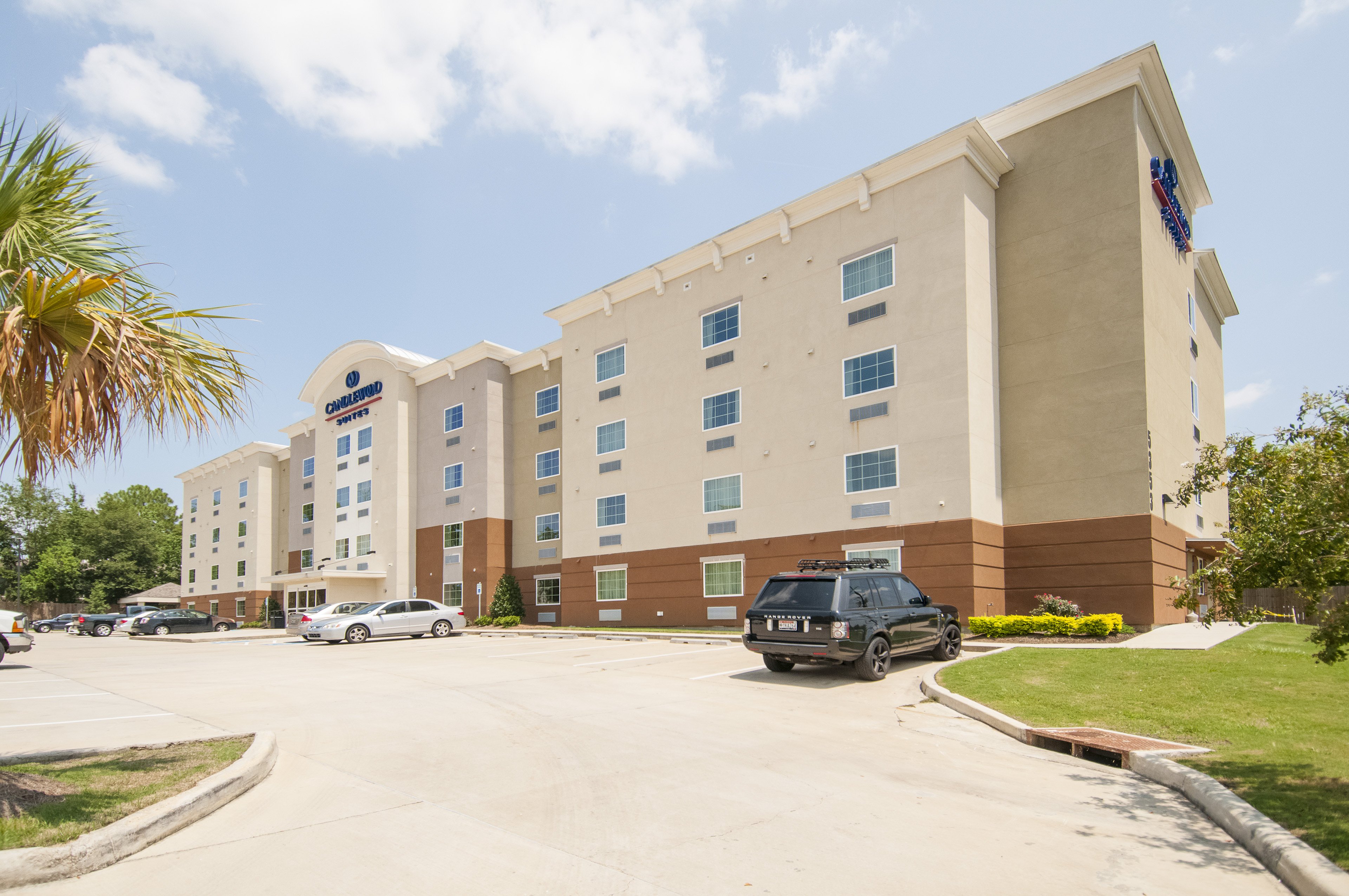 Candlewood Suites Baton Rouge College Drive 38/44