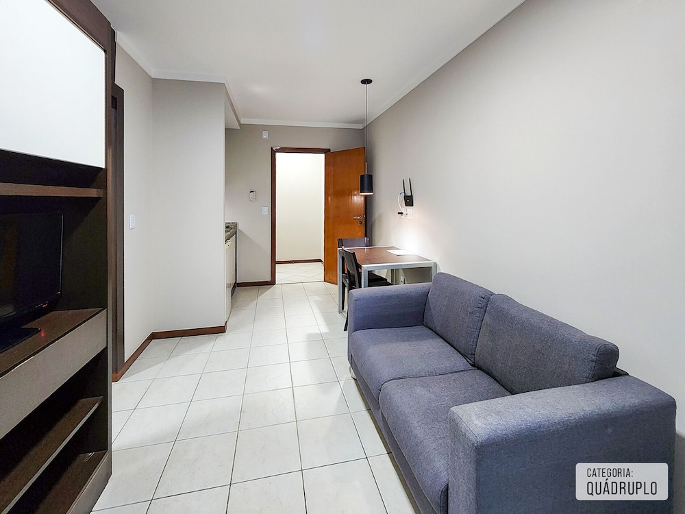 Triangulo Apart Hotel 40/66