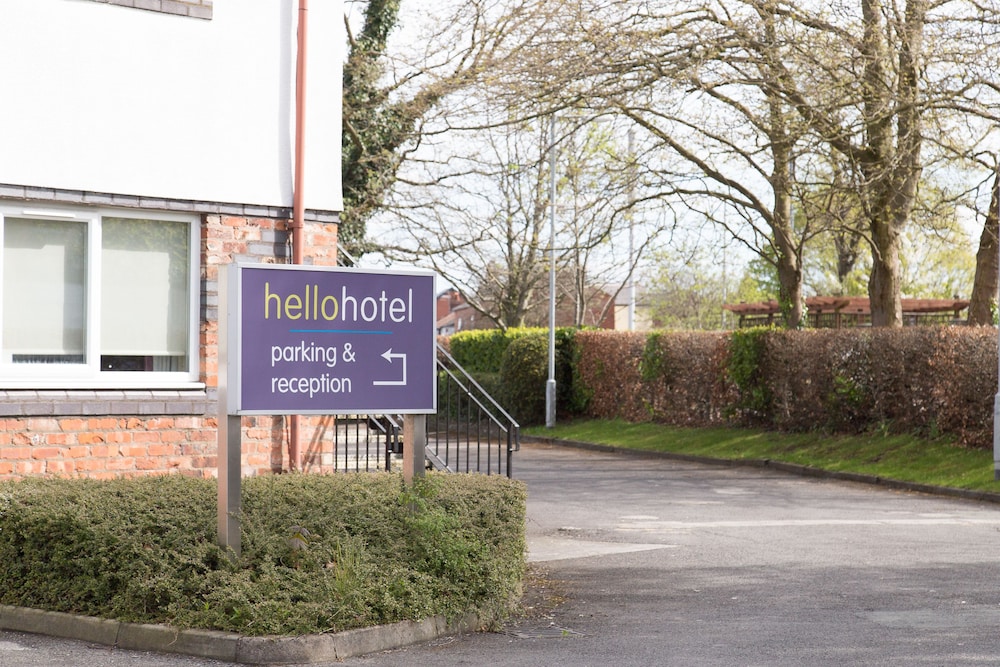 Hello Hotel 42/50
