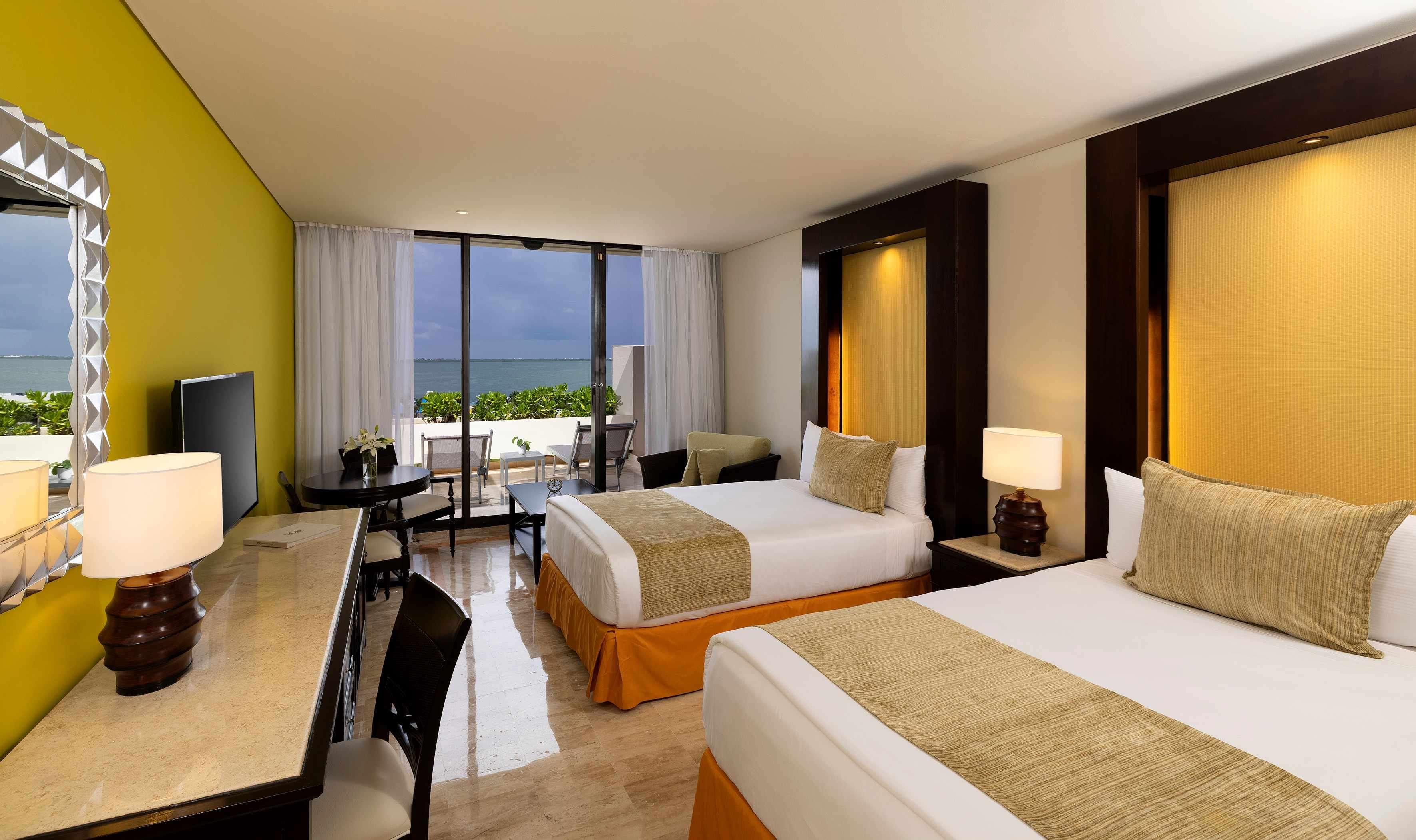 Junior Suite, Lagoon View