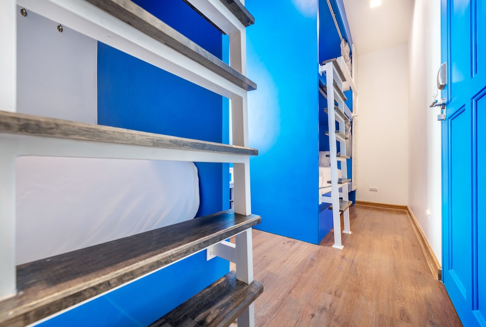 Ama Hostel Bangkok 50/77
