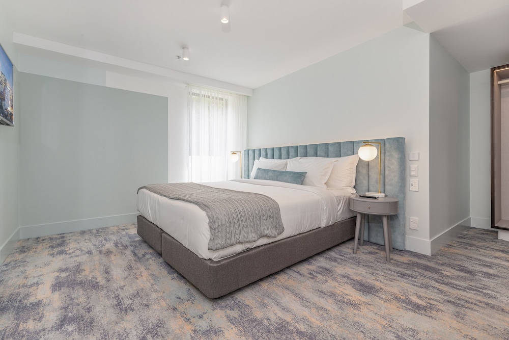 The Albert Hotel Mosman 9/50