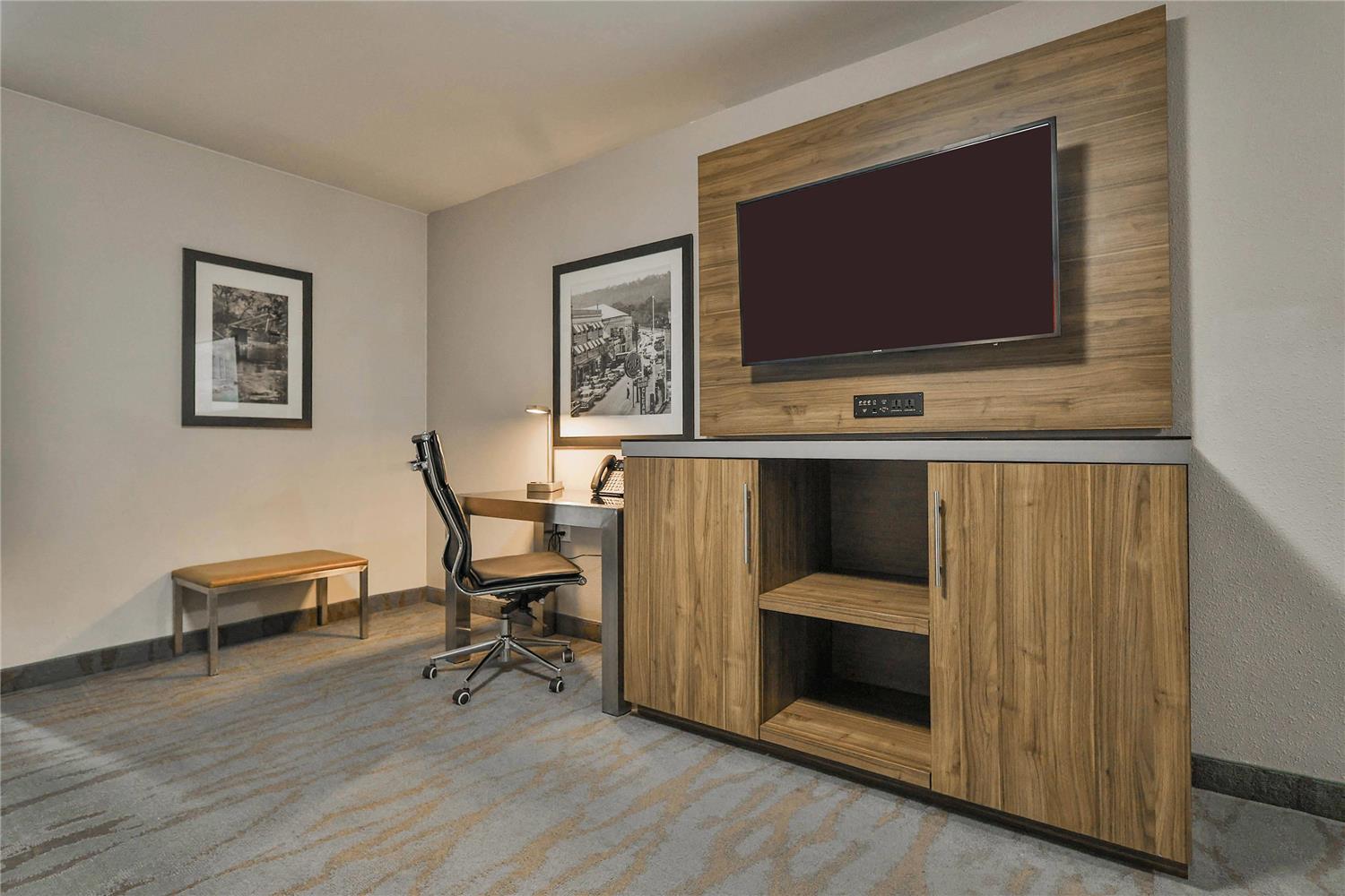 The Penn Stroud Stroudsburg - Poconos, an Ascend Collection Hotel 34/43