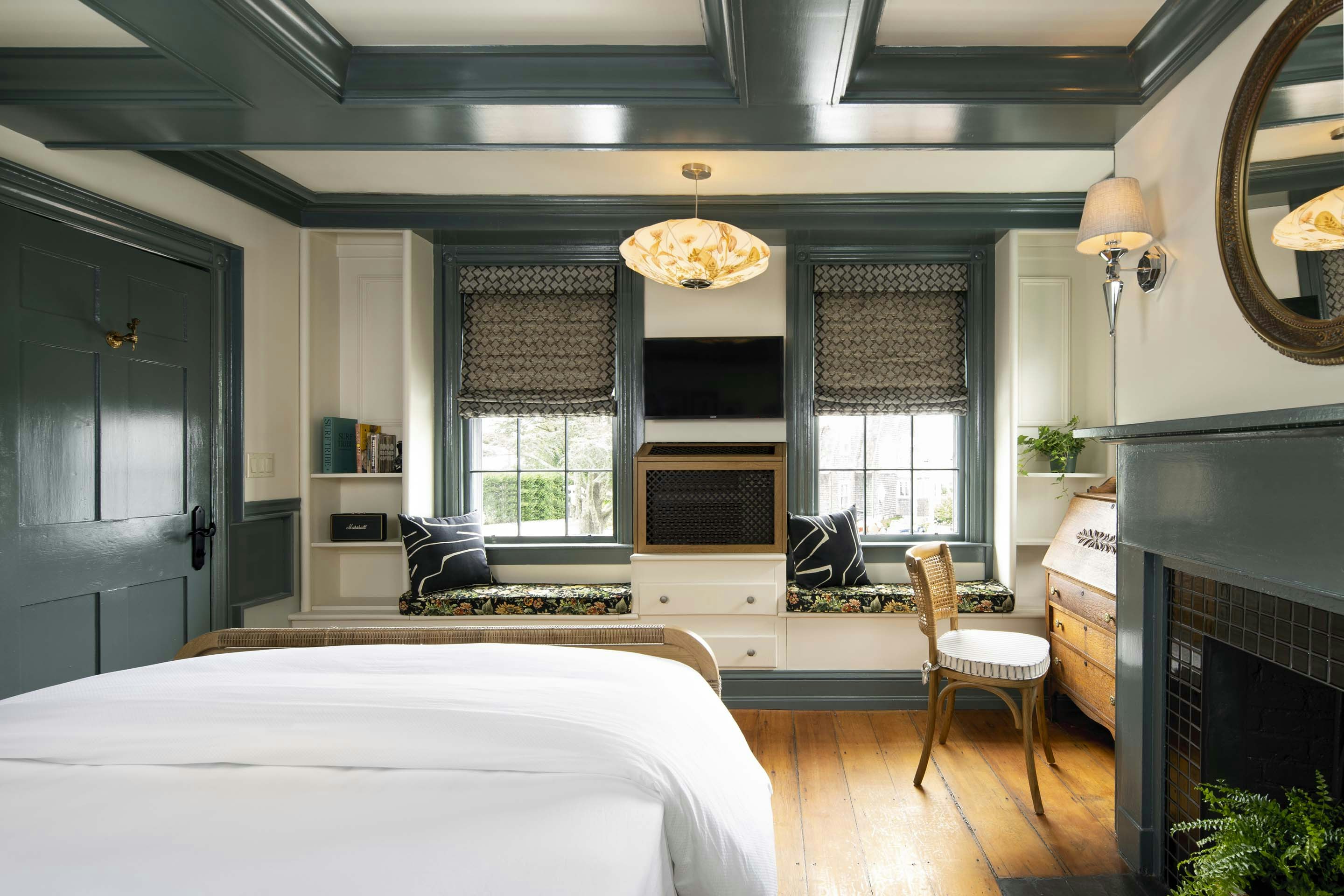 Life House, Nantucket 24/62