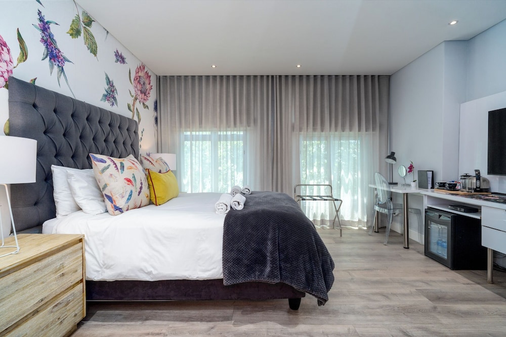 107 Dorpstraat Boutique Hotel 33/70