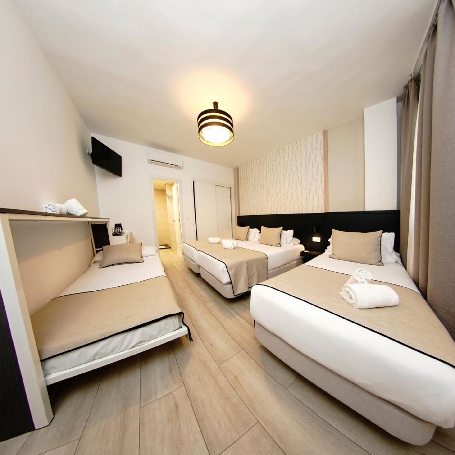 Room, Double Bed