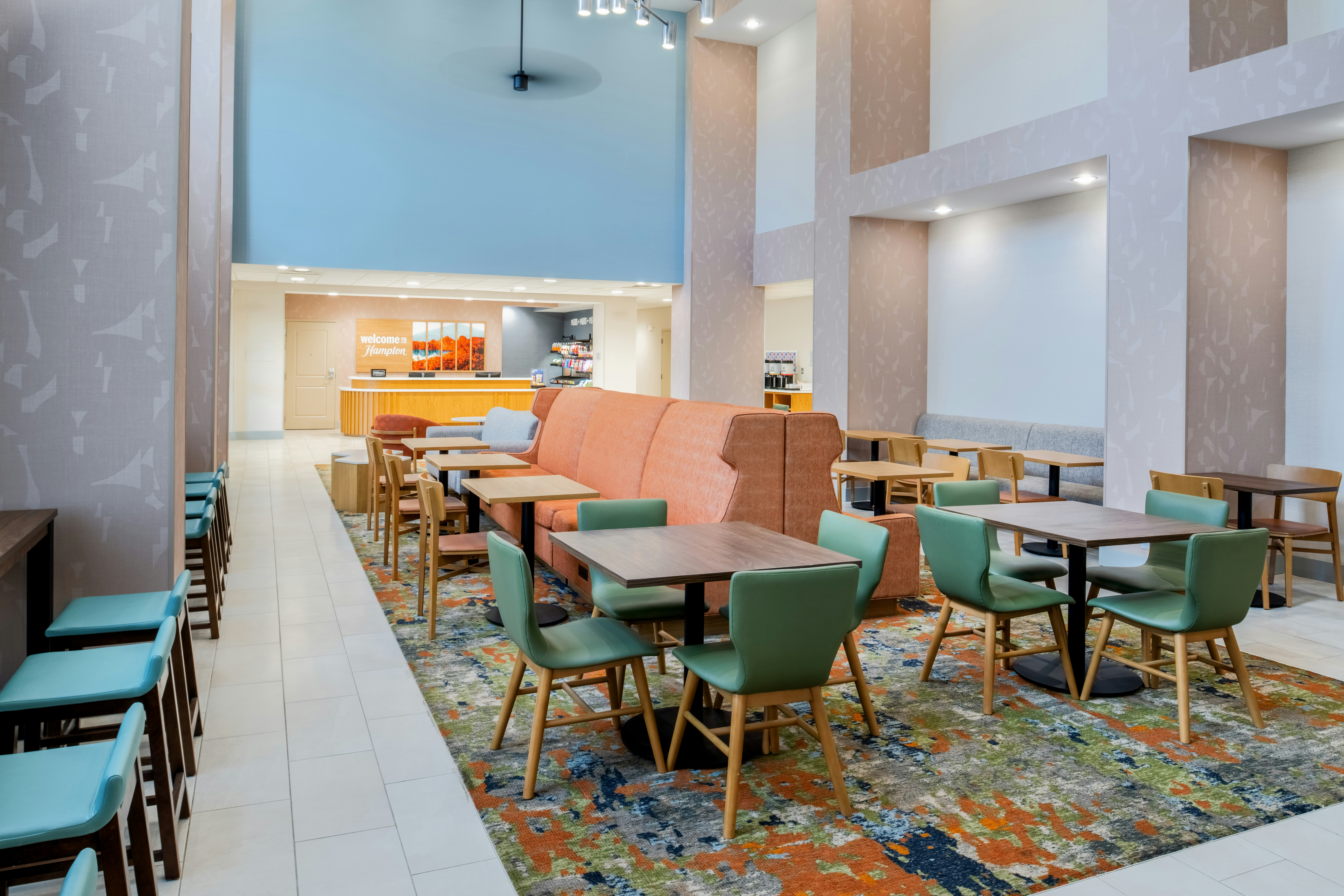 Hampton Inn and Suites Prescott Valley 48/68