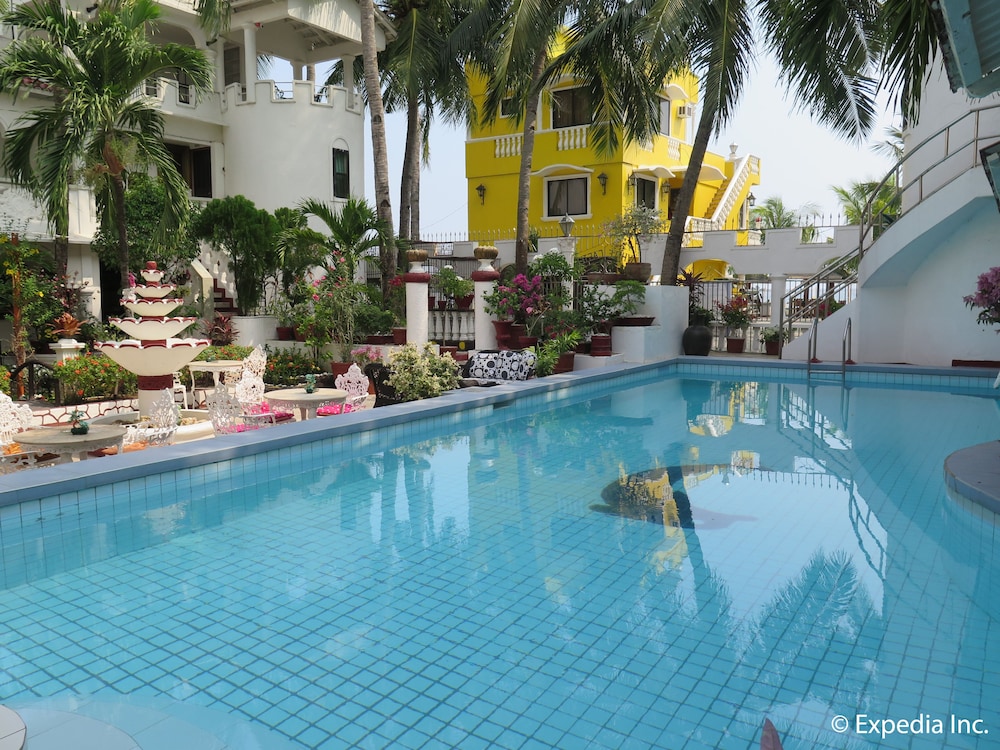 White Castle Resort And Hotel 10/63