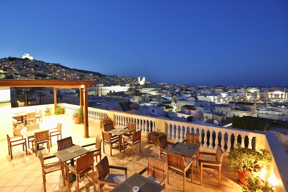 Aigli Hotel Syros 28/33
