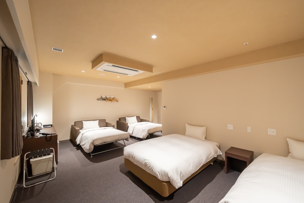 Shinsaibashi Arty Inn 11/35