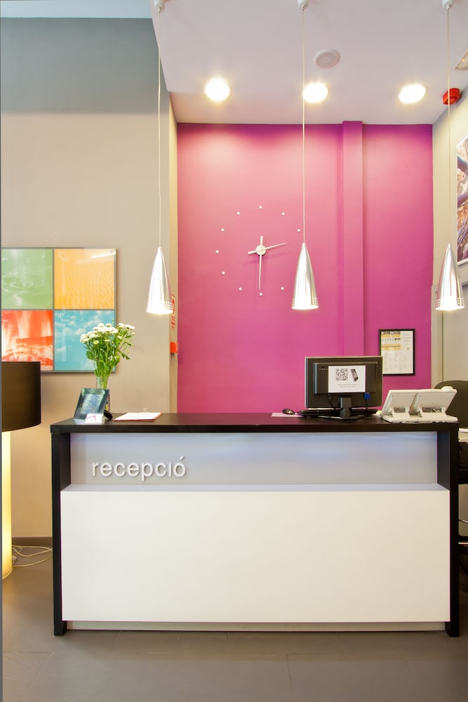Hotel TOC Hotel Las Ramblas 8/106