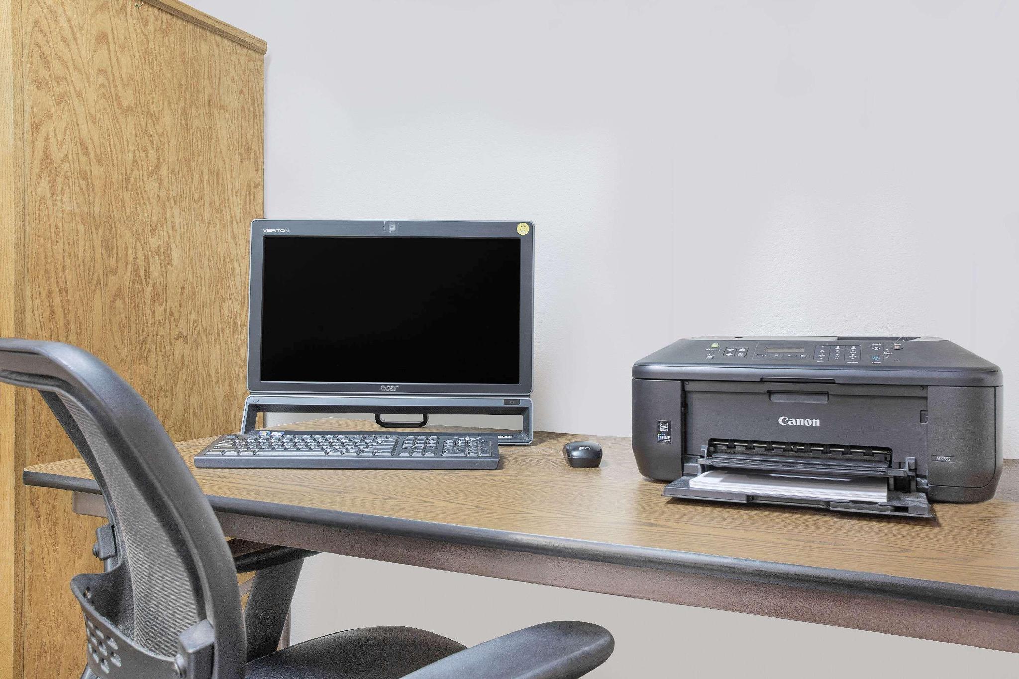 Super 8 By Wyndham Sitka 17/19