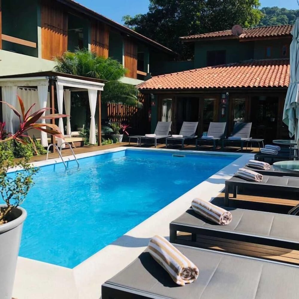 Hiu Hotel 42/50