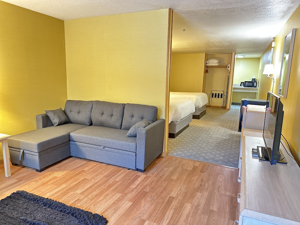 Timberland Inn & Suites 45/63