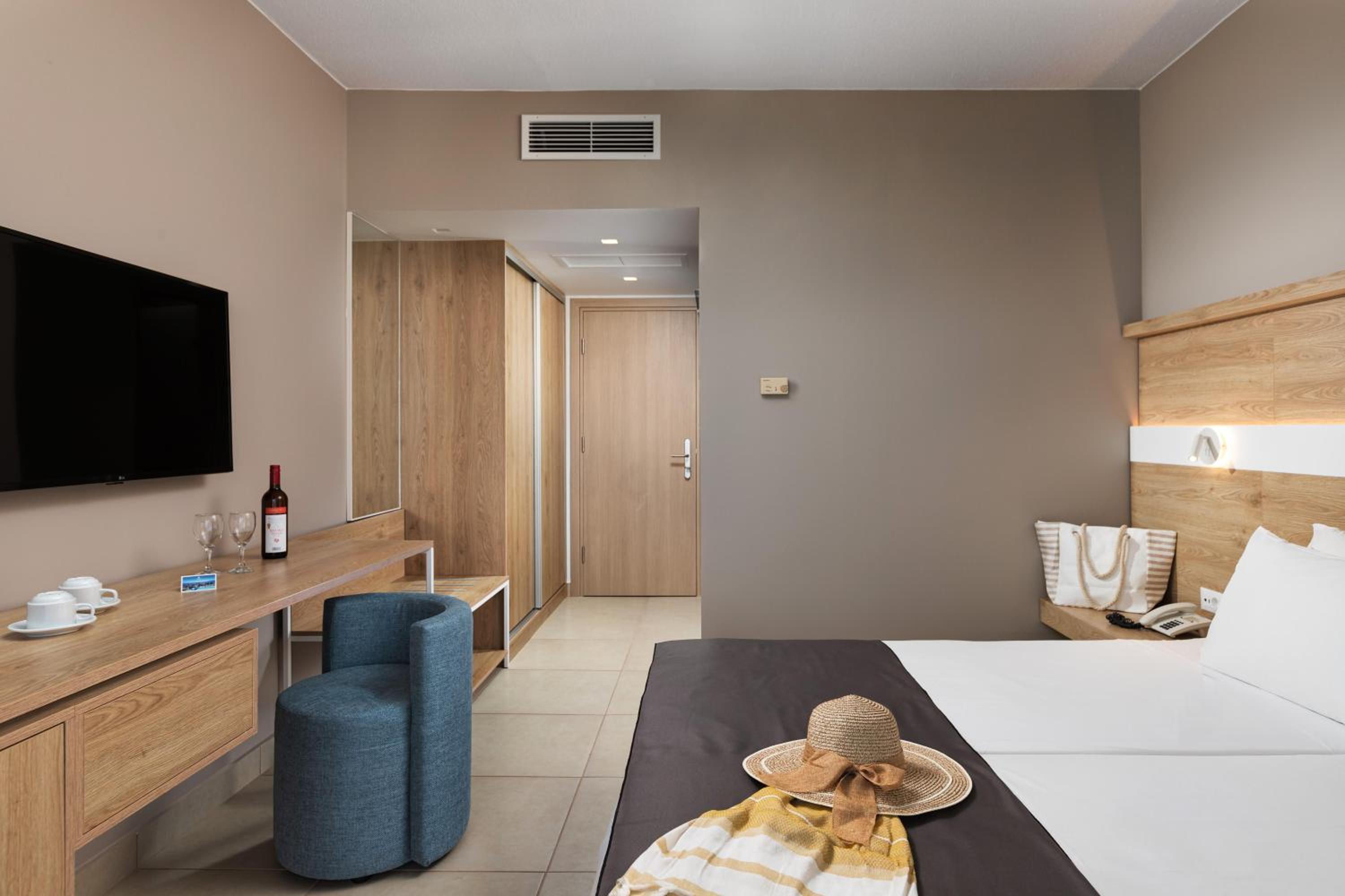 Select, Double Bed, Sea View, Main Building