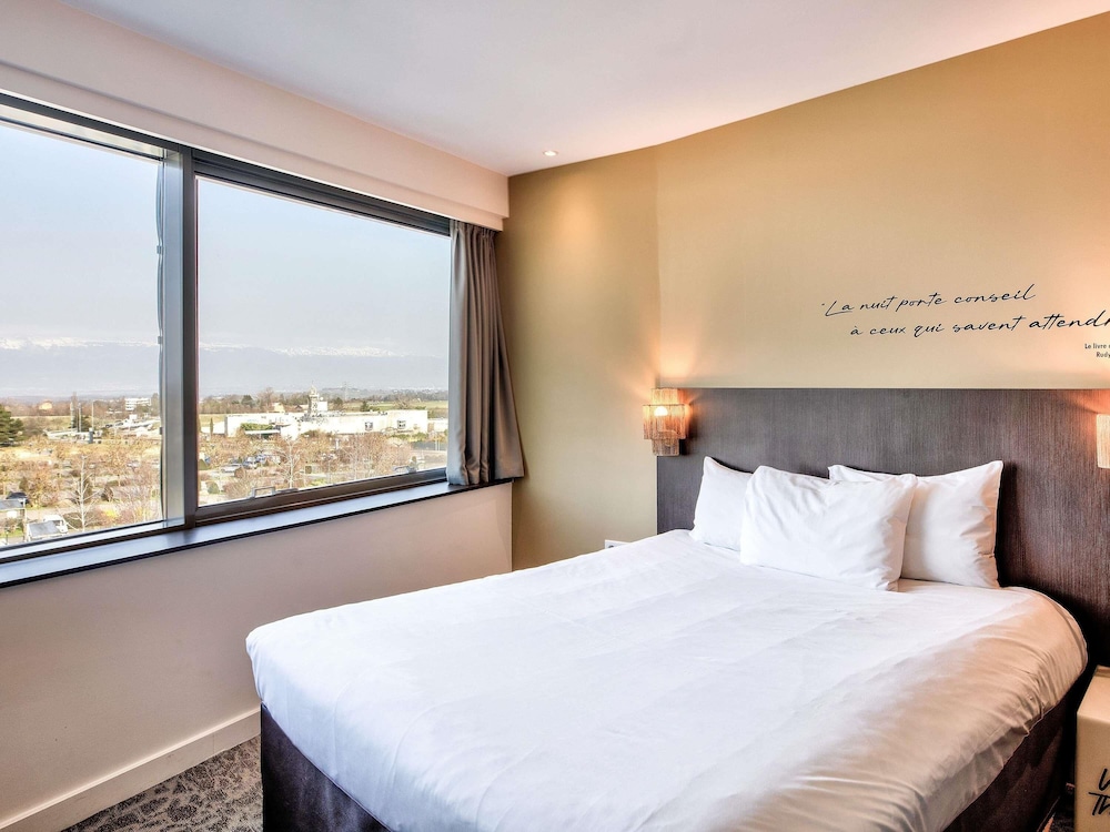 Room, Double Bed
