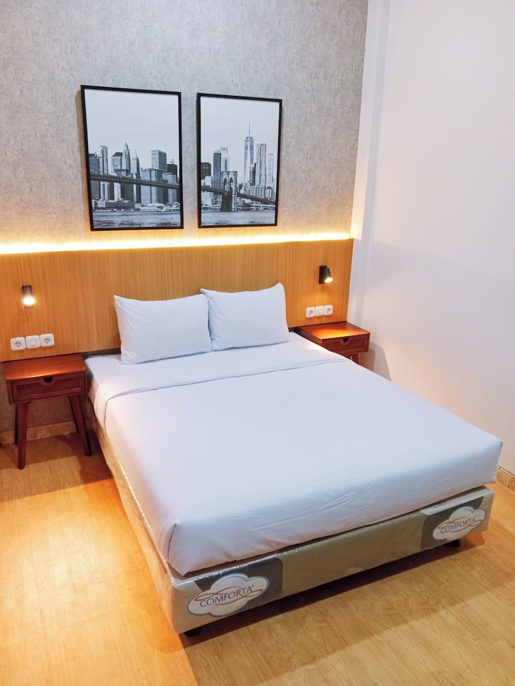 ANDITA HOTEL(KT) 37/50