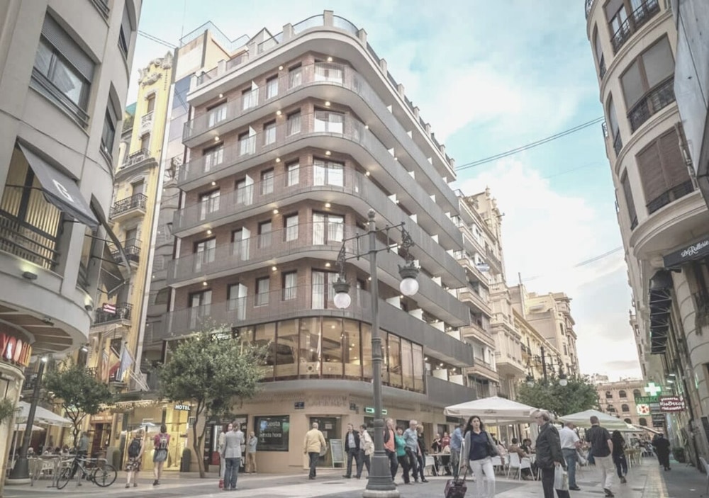 Sorolla Centro 36/38