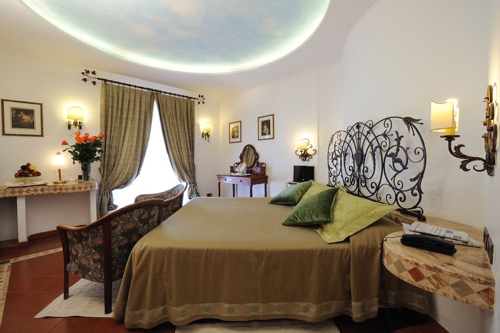 Hotel Farnese 23/69