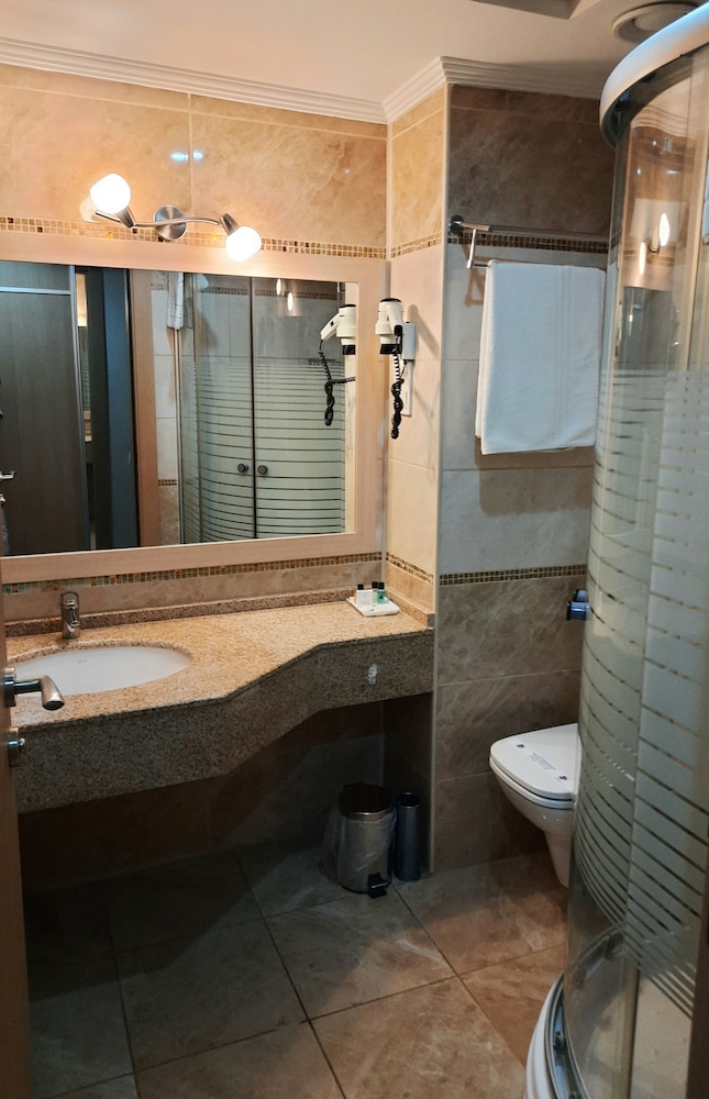 Nadir Business Otel 19/19