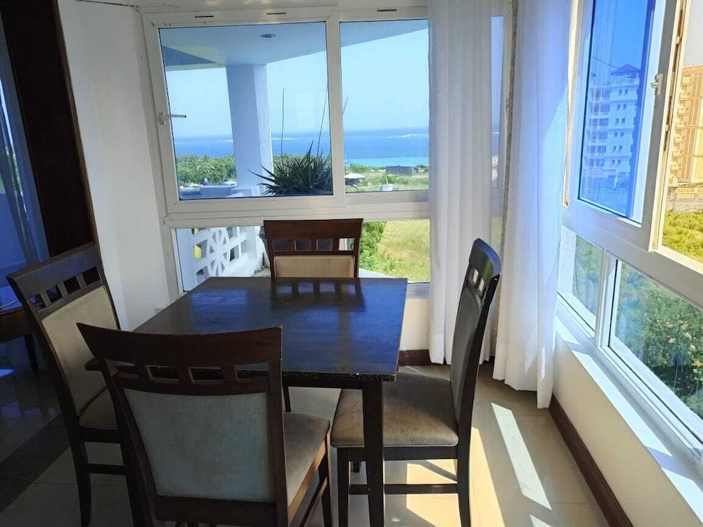 Sunrise Resort Apartments & Spa 46/50