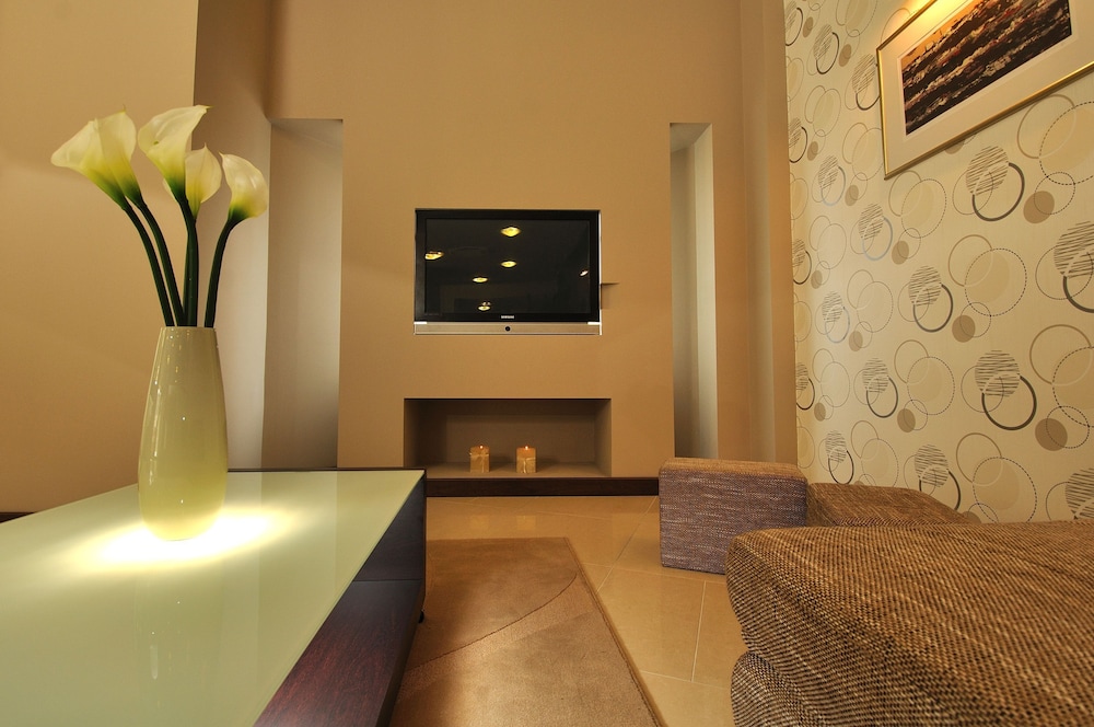 Hotel Fontana 27/65