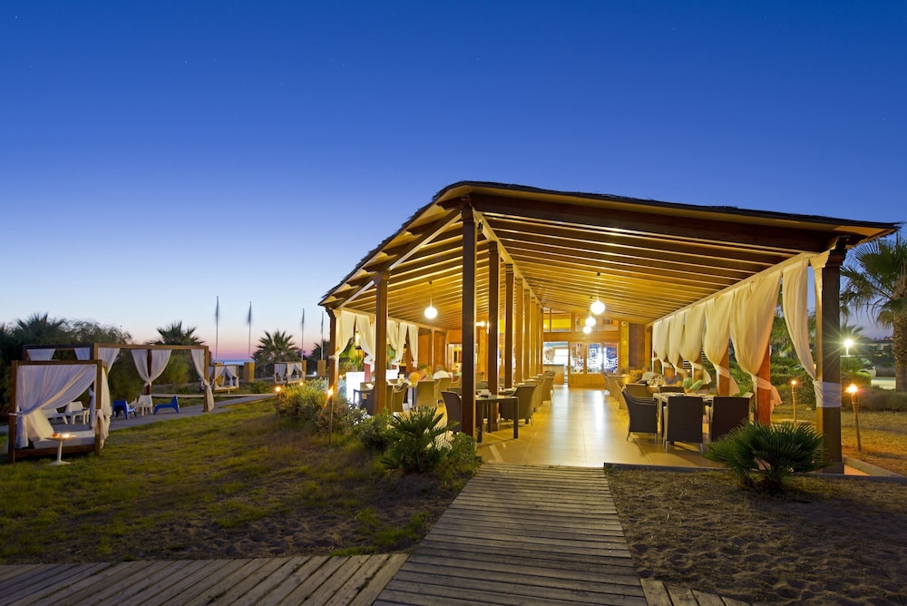 Elba Costa Ballena Beach Golf Thalasso Convent 1/50