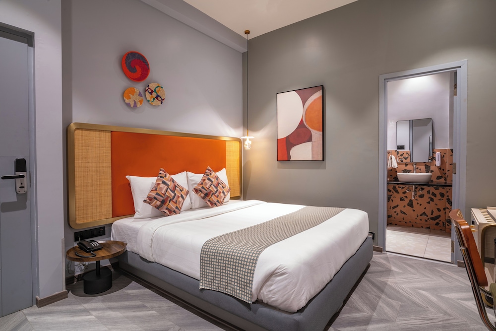 Serenity Inn La Serene 20/56