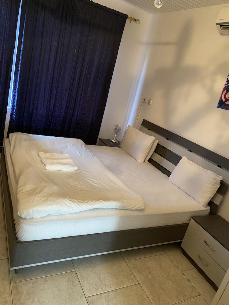 Tribeca Hotel 23/46