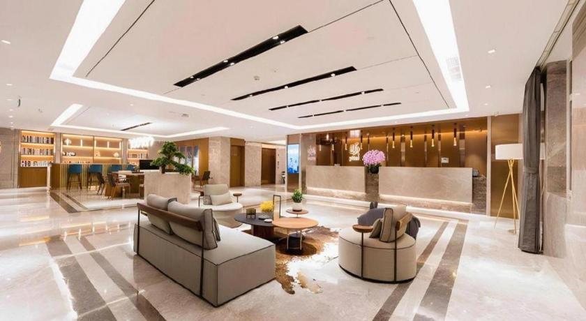 Yitel Collection (Beijing Yonghe Temple Hepingli Metro Station) 17/50