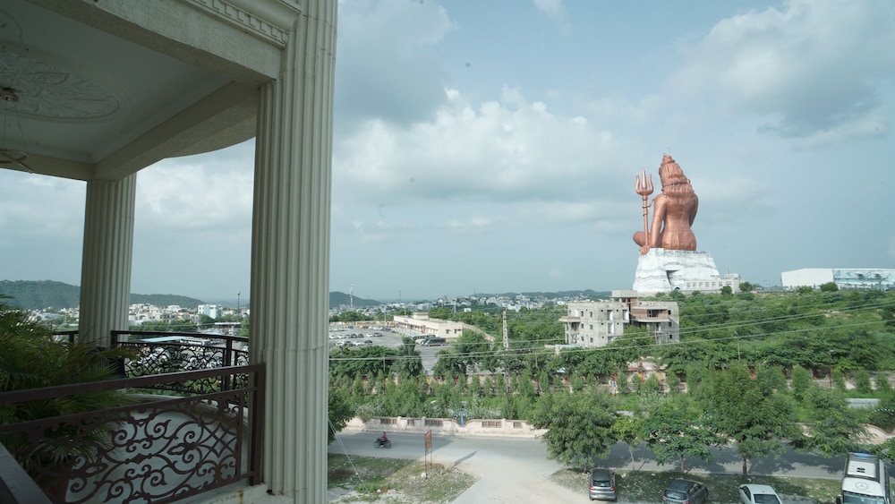 ShriGo Hotel Nathdwara 47/50