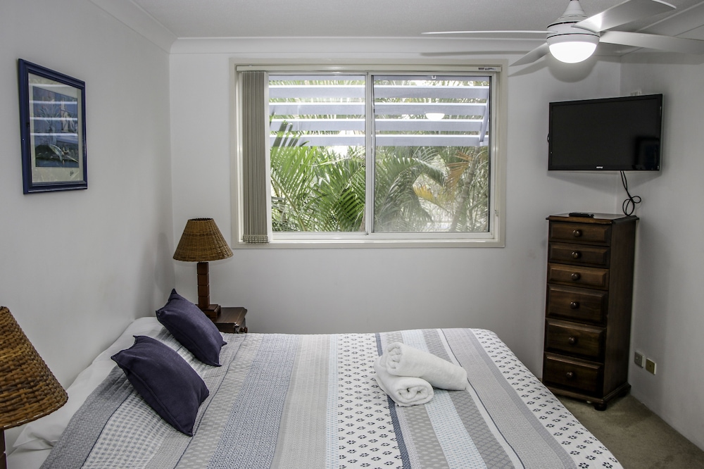 Surfers Beach Holiday Apartments 11/45