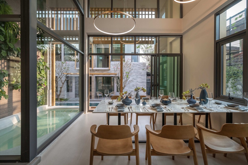 SHAN Villas Sukhumvit 57/70