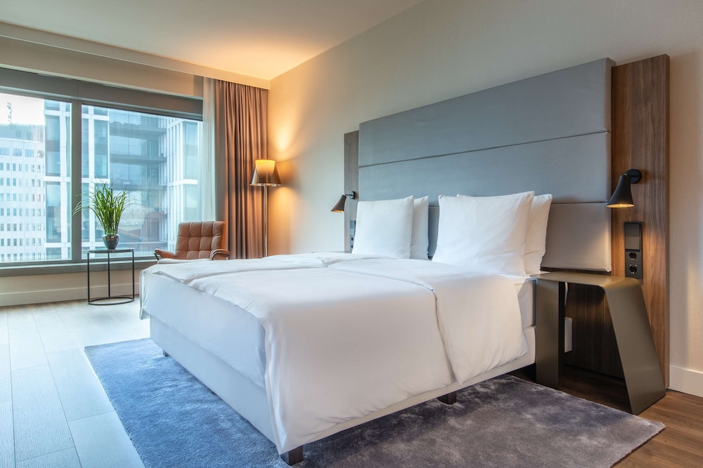 Radisson Blu Hotel, Frankfurt 21/67