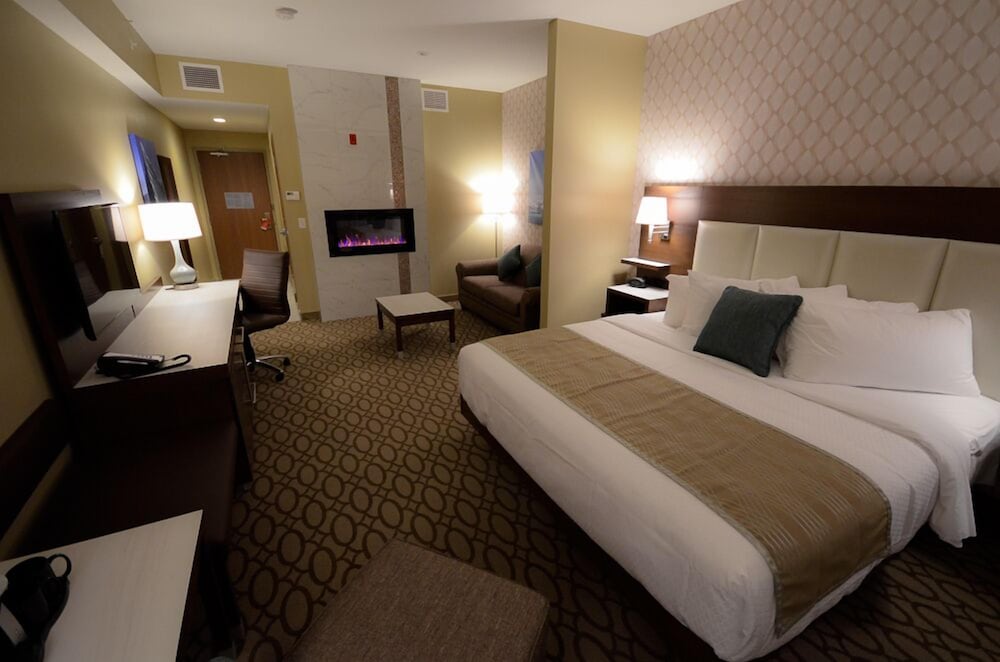 Best Western Plus St. John s Airport Hotel and Suites 10/36