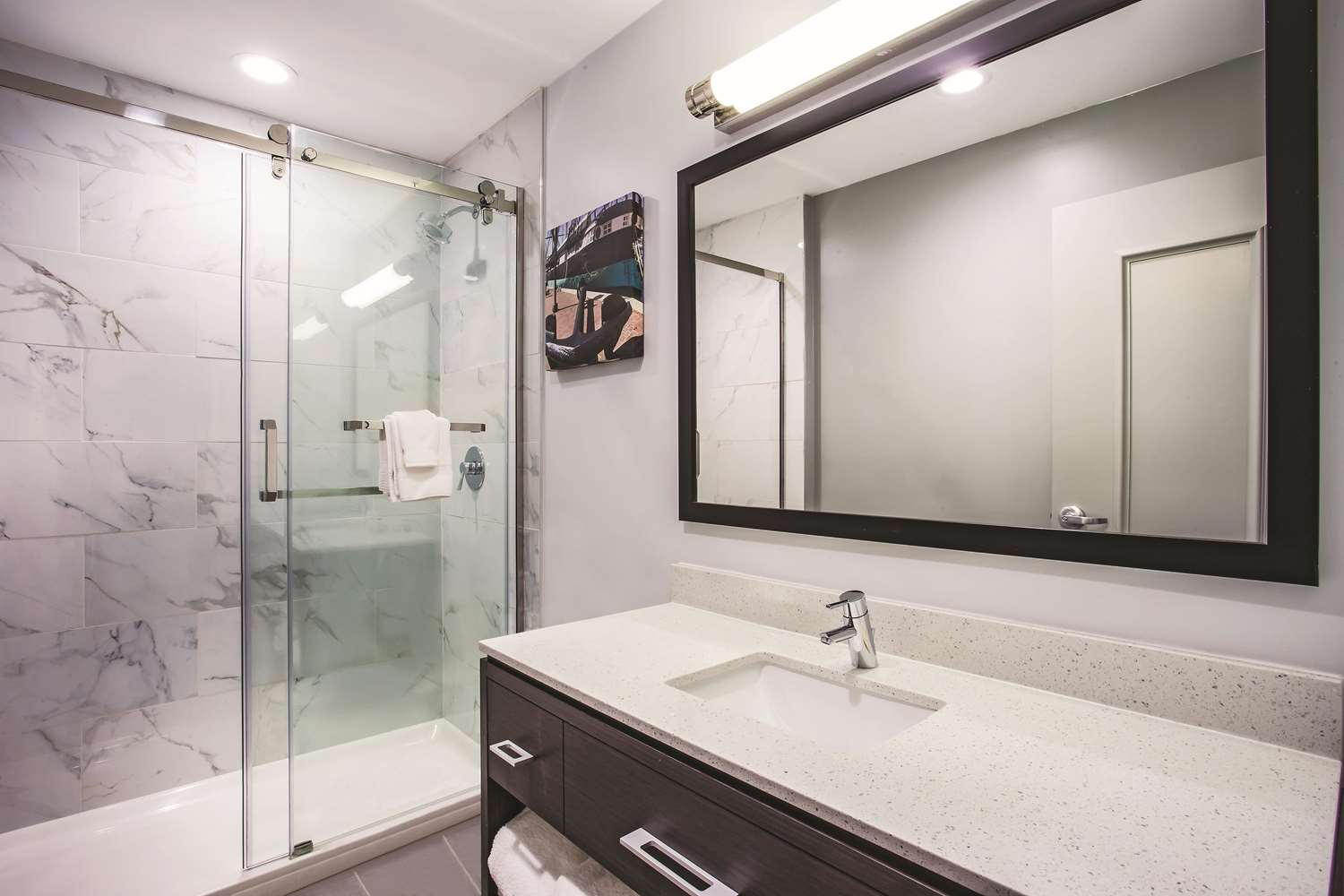 La Quinta Inn & Suites by Wyndham Baltimore Downtown 38/38