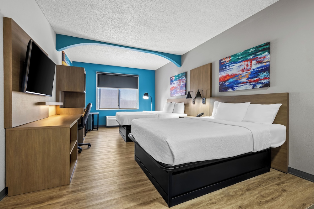 Standard, 2 Queen Beds
