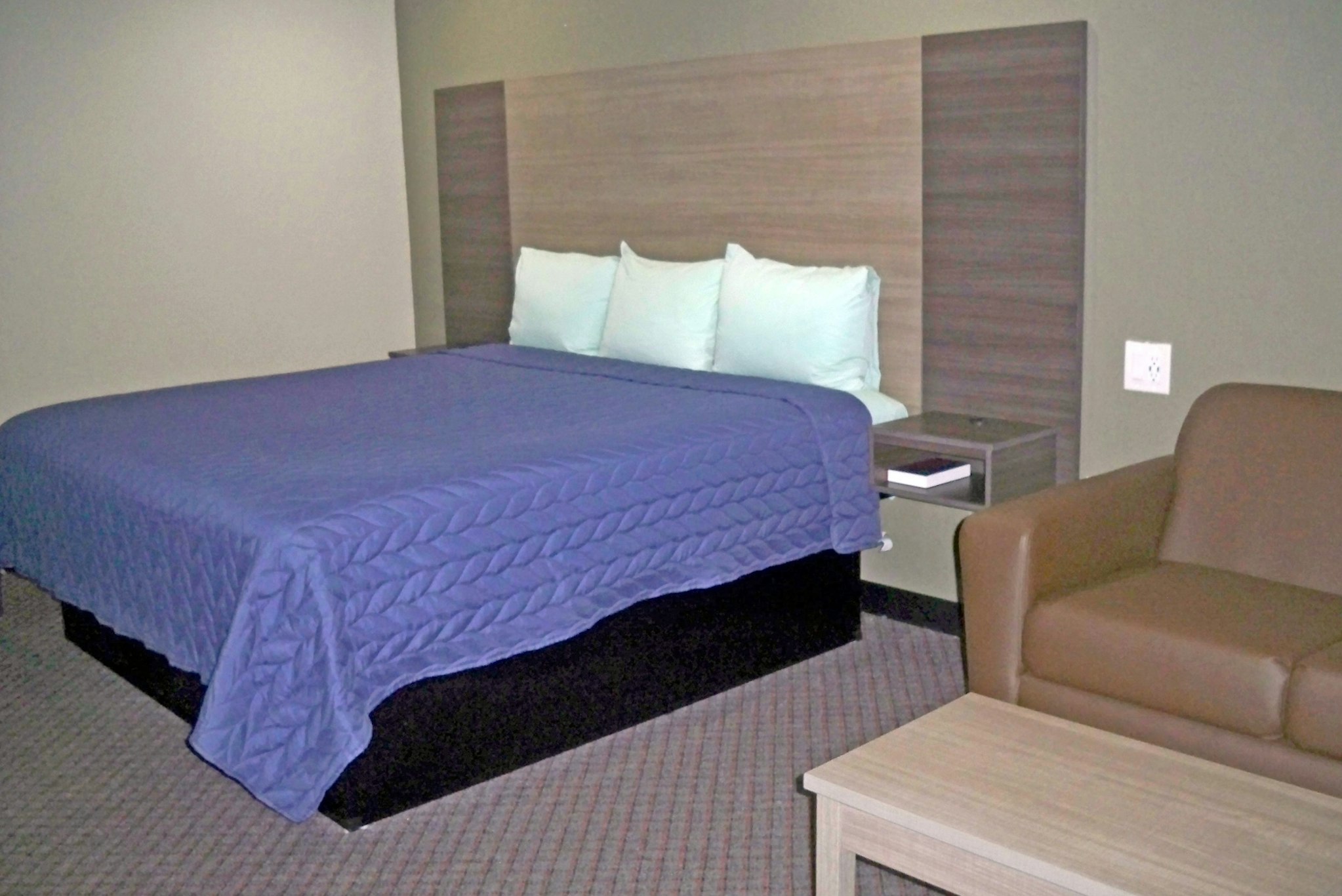 Scottish Inns And Suites 11/22