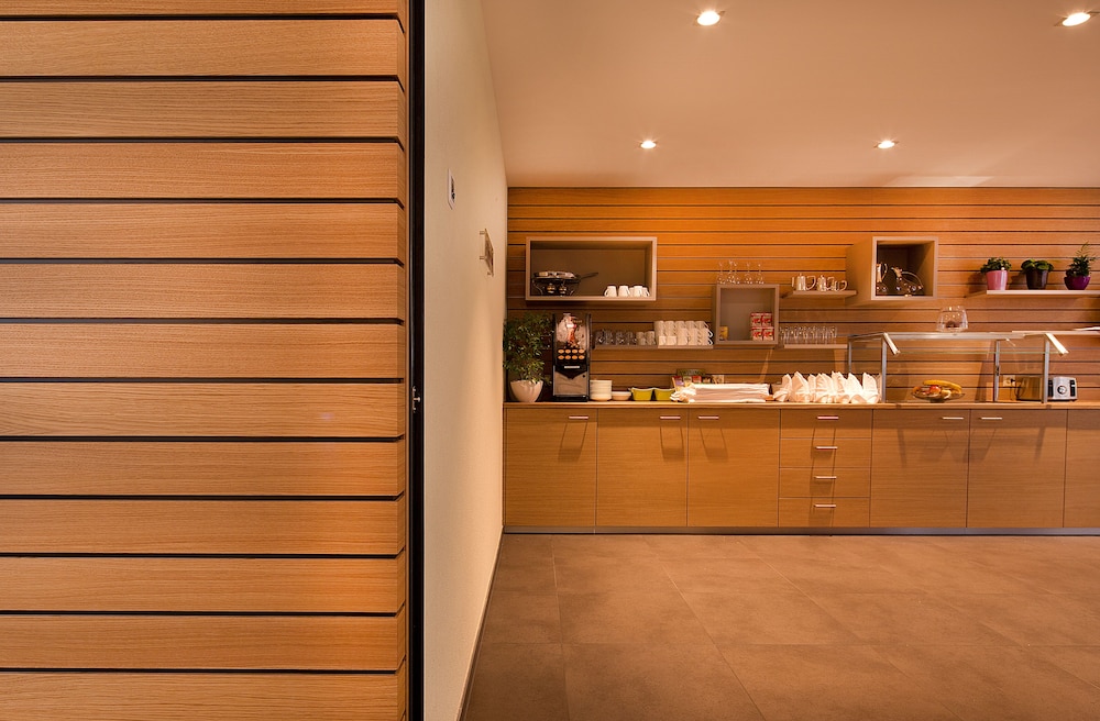 Hotel Glanis 36/50