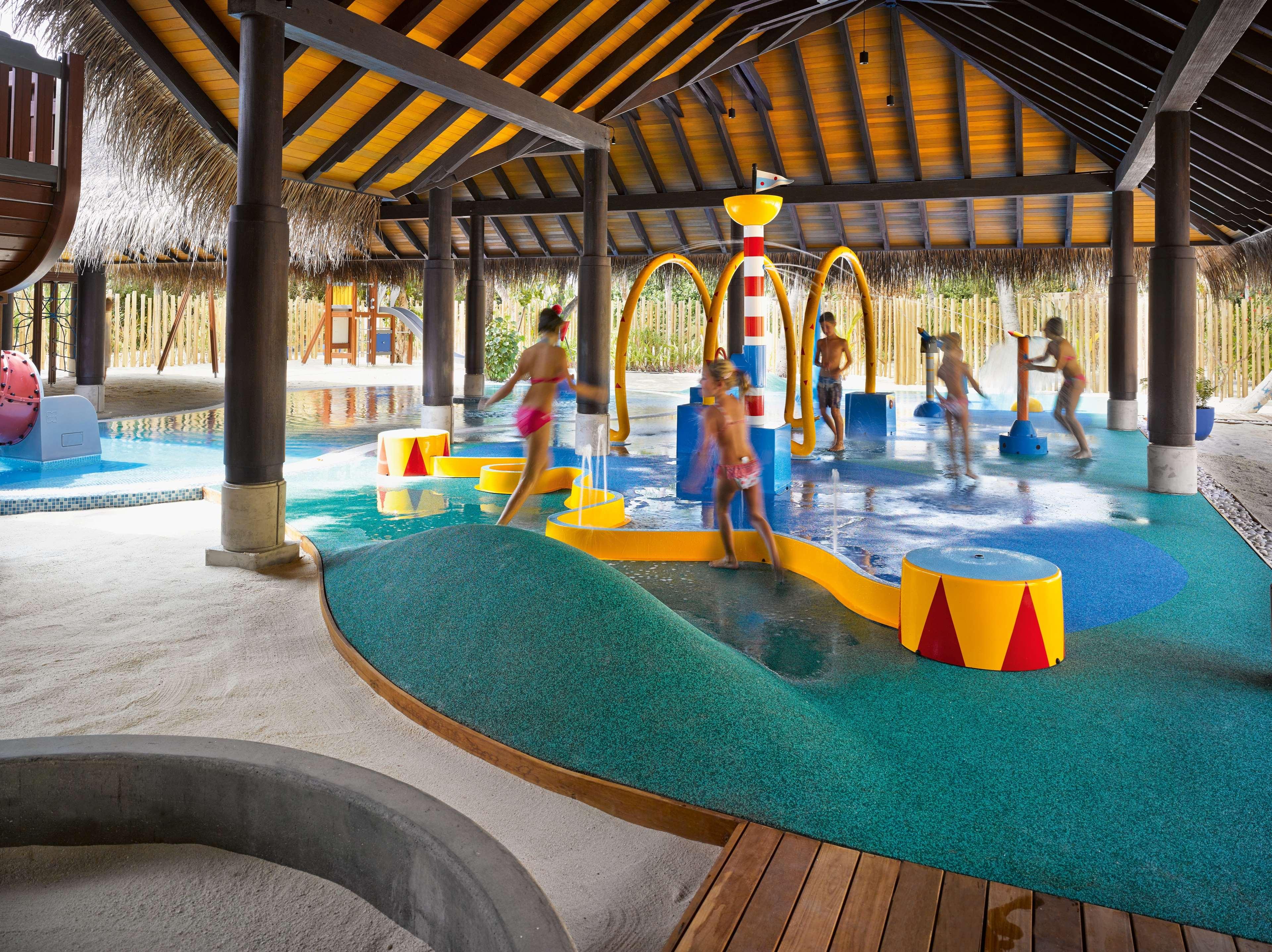 Velaa Private Island 30/46
