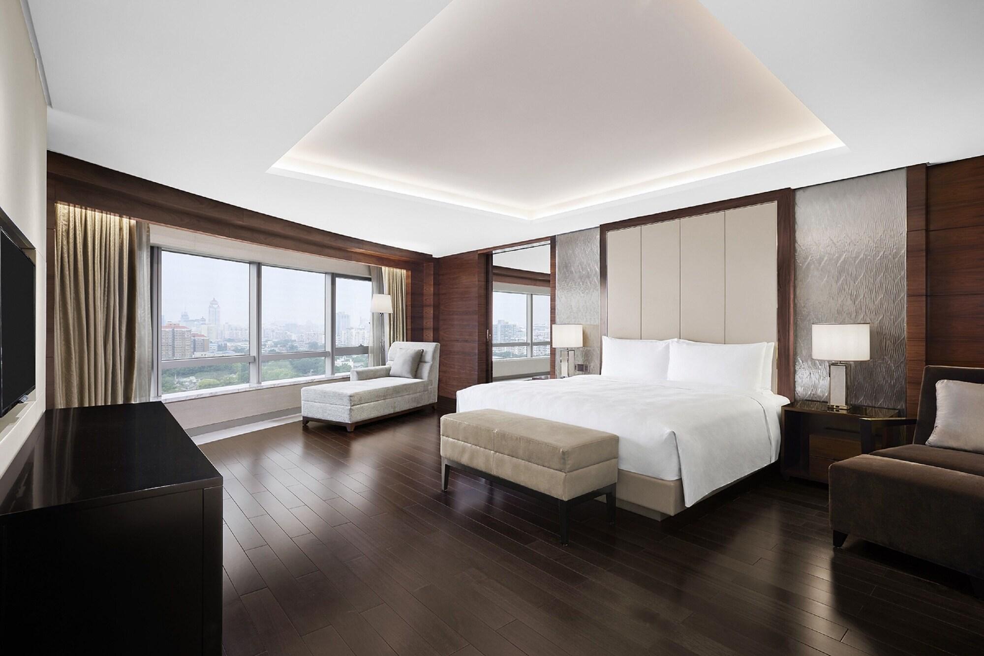 Jw, Suite