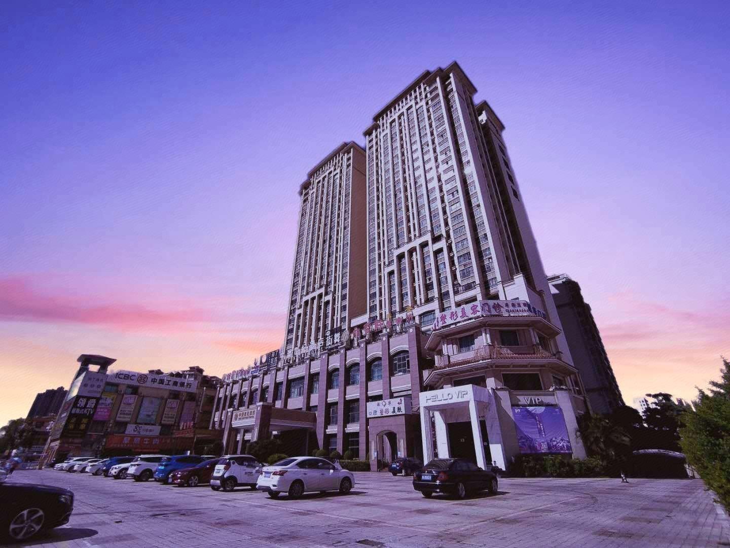 The Century Hotel (ex. Zhongshan Zhongao) 6/30