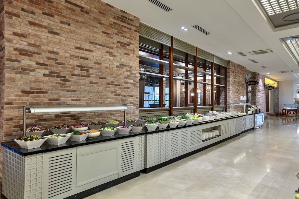 Lobby at Sunis Efes Royal Palace and Spa, MENDERES